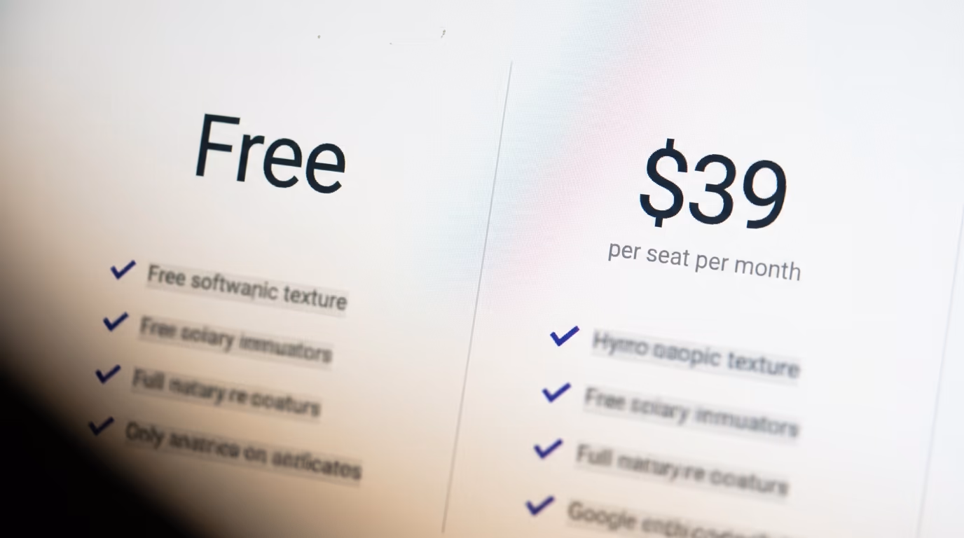 A software pricing page showing a free column beside a $39 per seat per month column